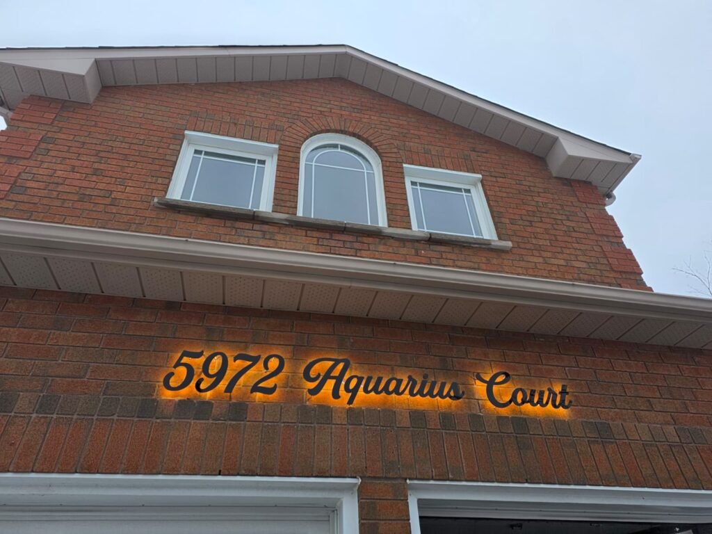 Instagram post from unique_signs_on. This post is in position 9.