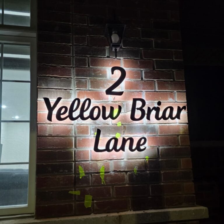 Instagram post from unique_signs_on. This post is in position 11.