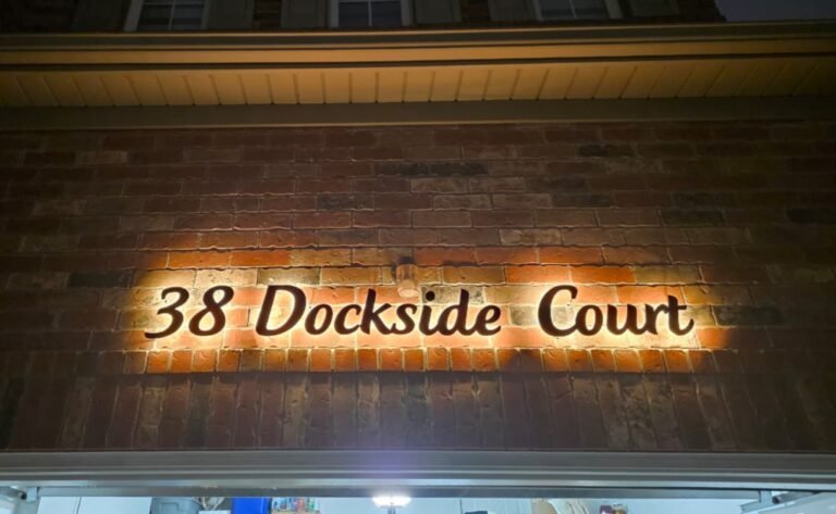 Instagram post from unique_signs_on. This post is in position 12.