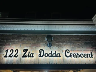 Instagram post from unique_signs_on. This post is in position 3.