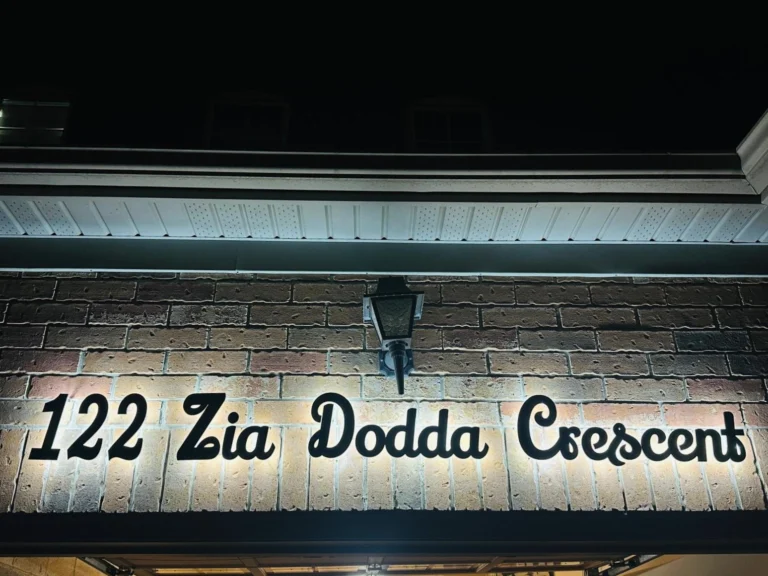 Instagram post from unique_signs_on. This post is in position 2.